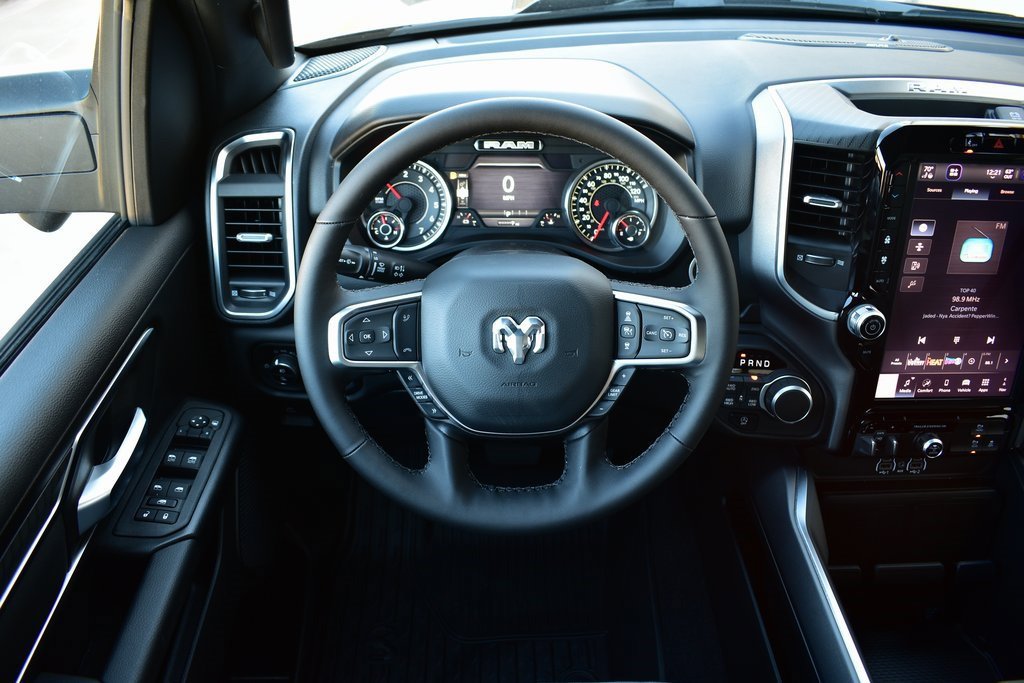 New 2025 RAM 1500 Big Horn AWD/4WD image 36