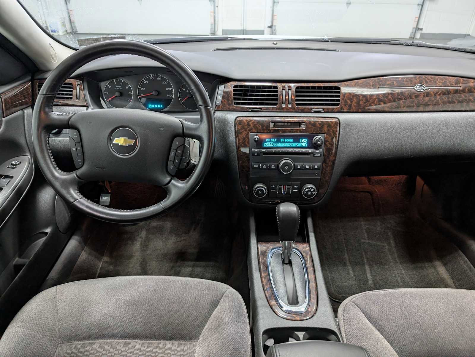 Used 2014 Chevrolet Impala LT image 17