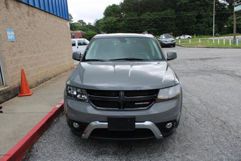 Used 2020 Dodge Journey Crossroad FWD image 2