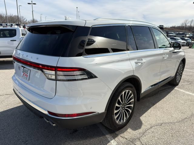 Used 2024 Lincoln Aviator Reserve w/ Equipment Group 201A AWD/4WD image 7