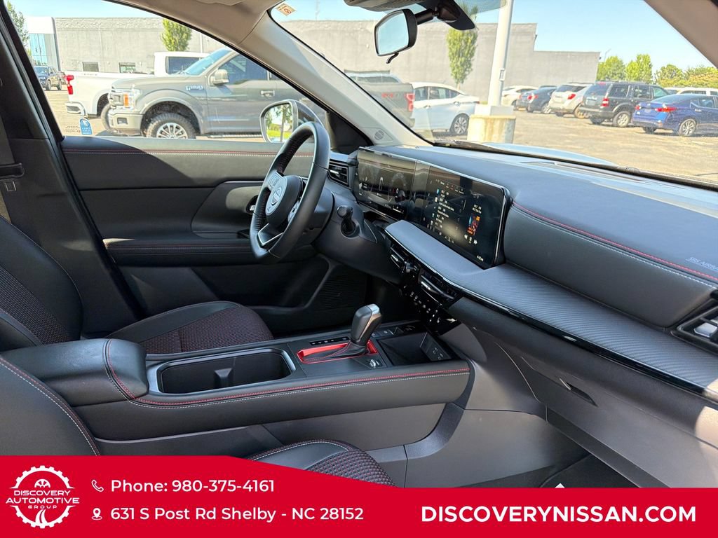 Certified 2026 Nissan Kicks SR w/ Cold Weather Package FWD image 38