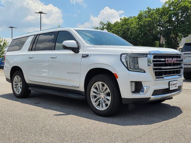 Used 2024 GMC Yukon XL SLT w/ SLT Luxury Package AWD/4WD image 7