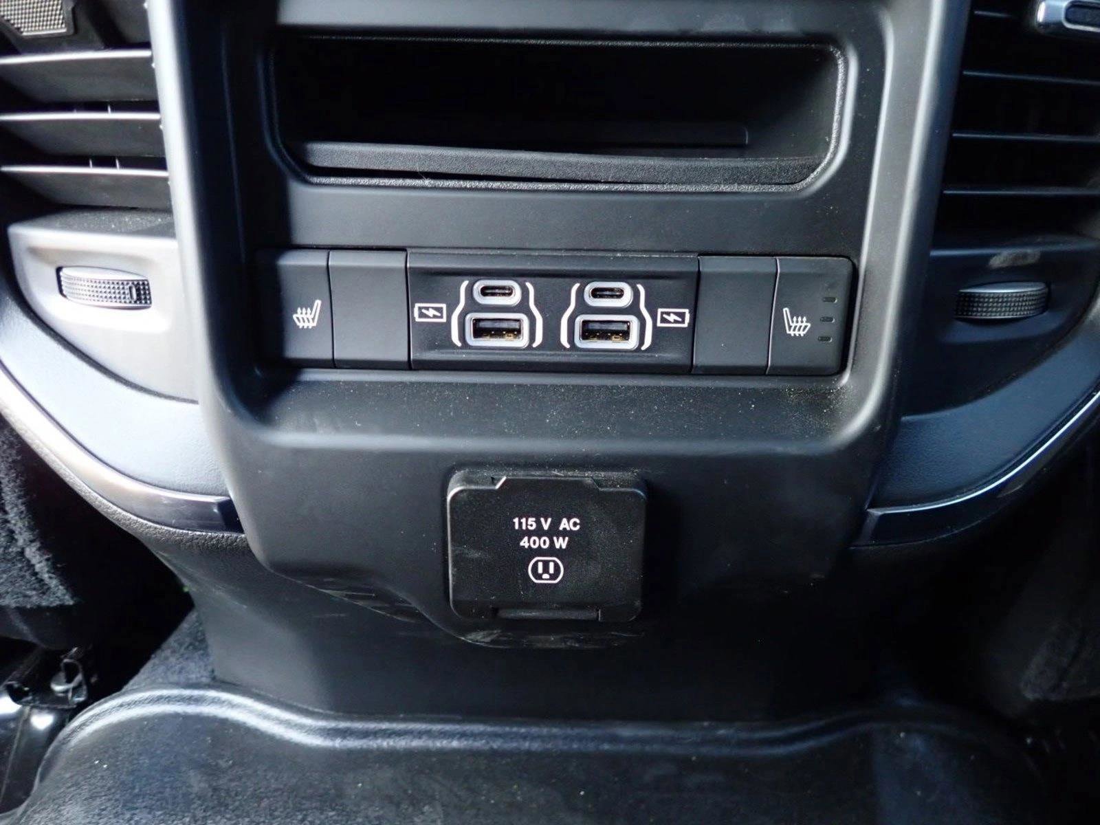 Used 2025 RAM 2500 Laramie AWD/4WD image 8