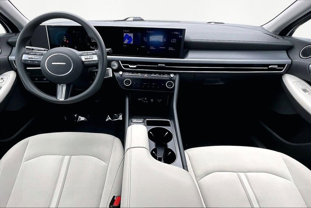 Used 2025 Hyundai Sonata SEL image 16