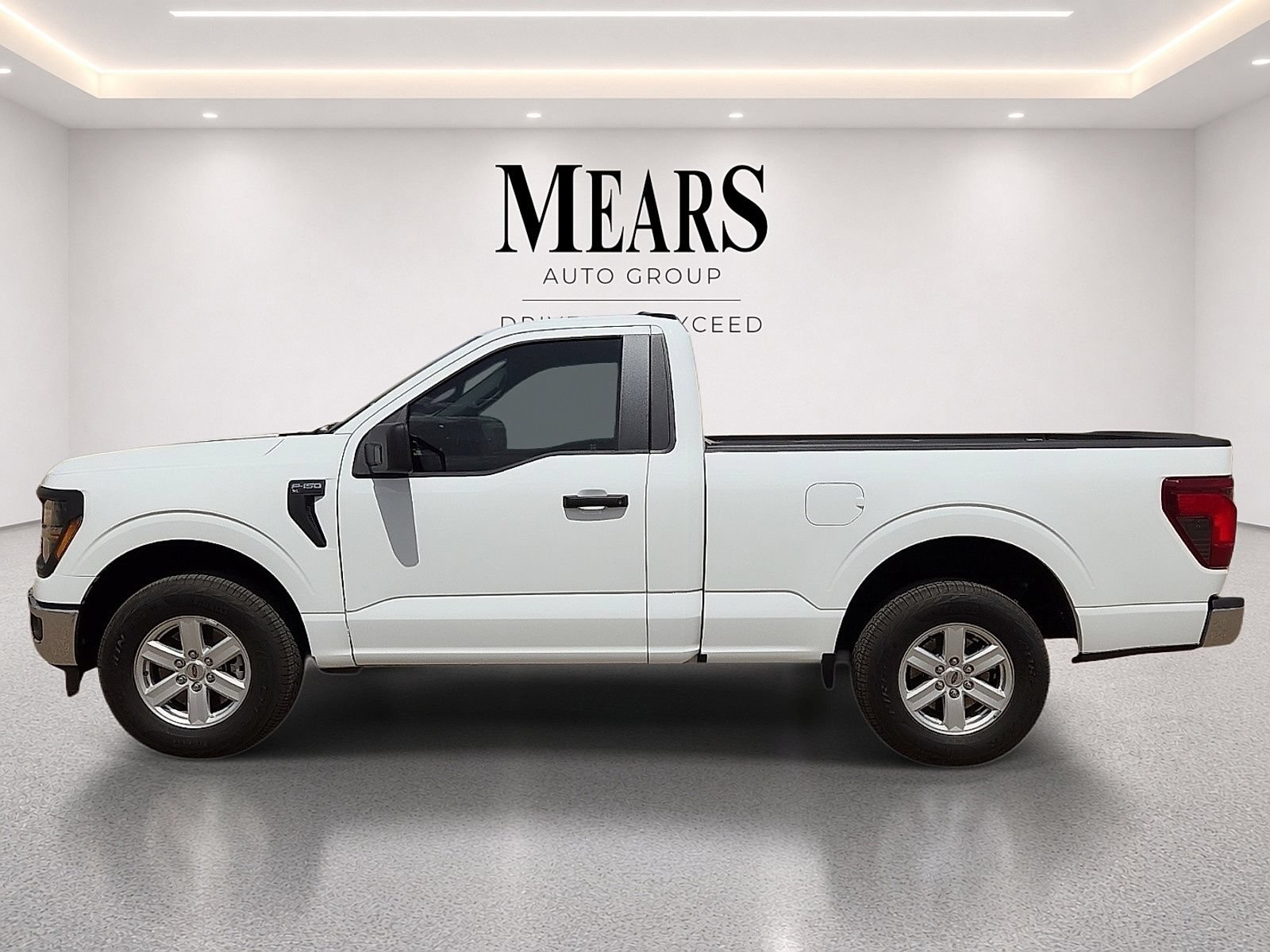 Used 2025 Ford F150 XL w/ Equipment Group 103A High AWD/4WD image 2