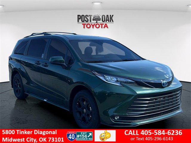 New 2025 Toyota Sienna XLE Woodland Edition