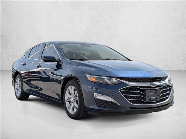 Used 2019 Chevrolet Malibu LT w/ Driver Confidence Package II image 3