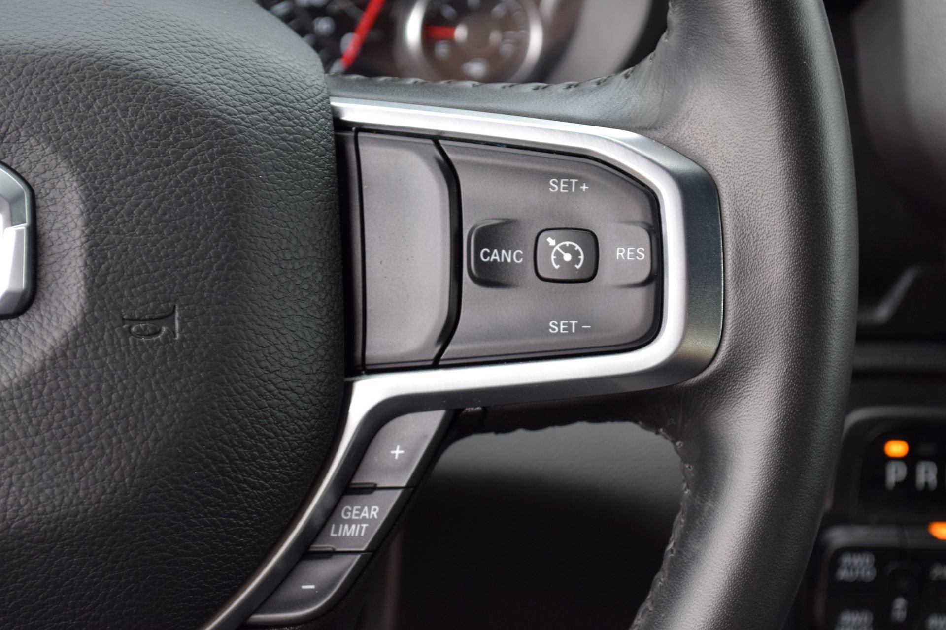 Used 2024 RAM 1500 Big Horn AWD/4WD image 7
