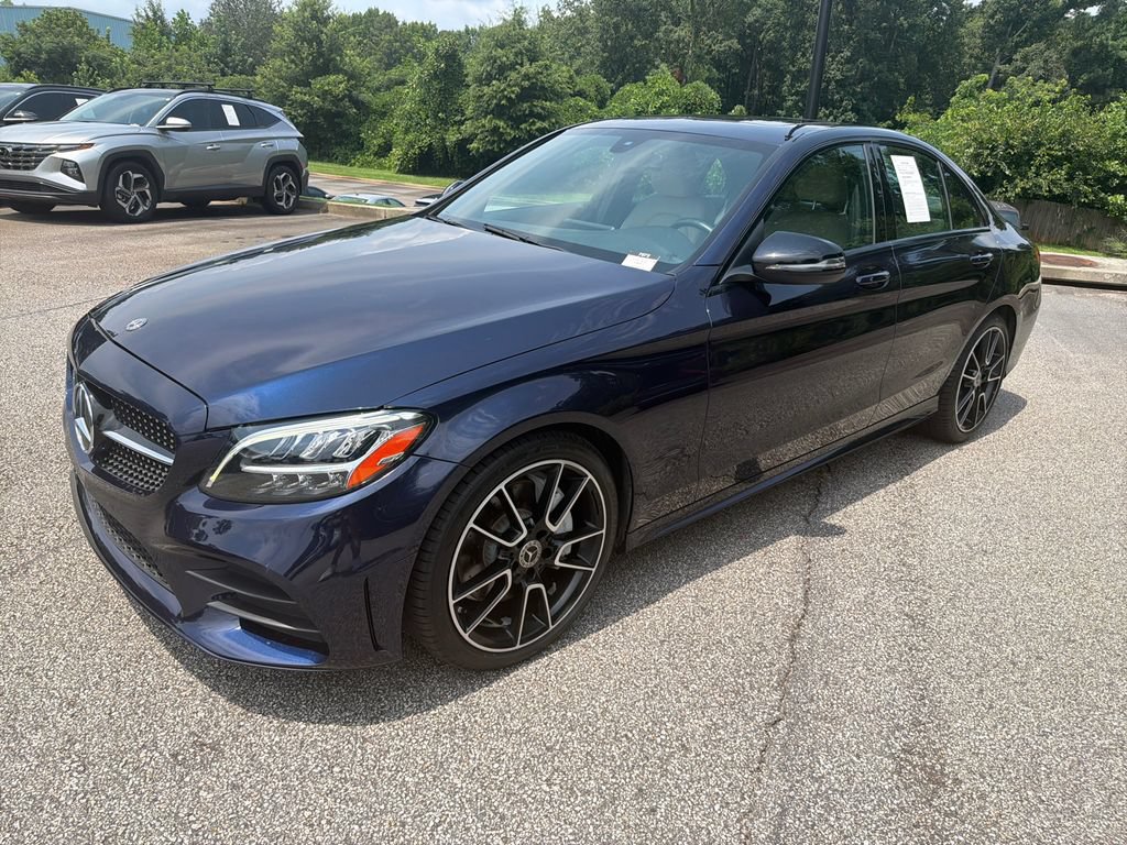 Used 2019 Mercedes-Benz C 300 Sedan image 3