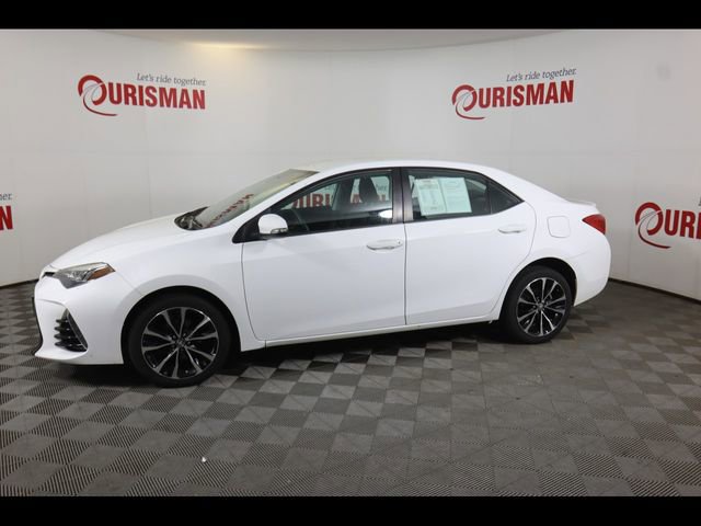 Used 2017 Toyota Corolla SE w/ Carpet Mat Package (TMS) image 7