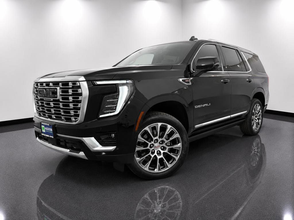 Used 2026 GMC Yukon Denali w/ Sun & Power Step Package