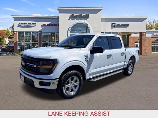 Used 2025 Ford F150 XLT w/ Equipment Group 301A Standard AWD/4WD image 4