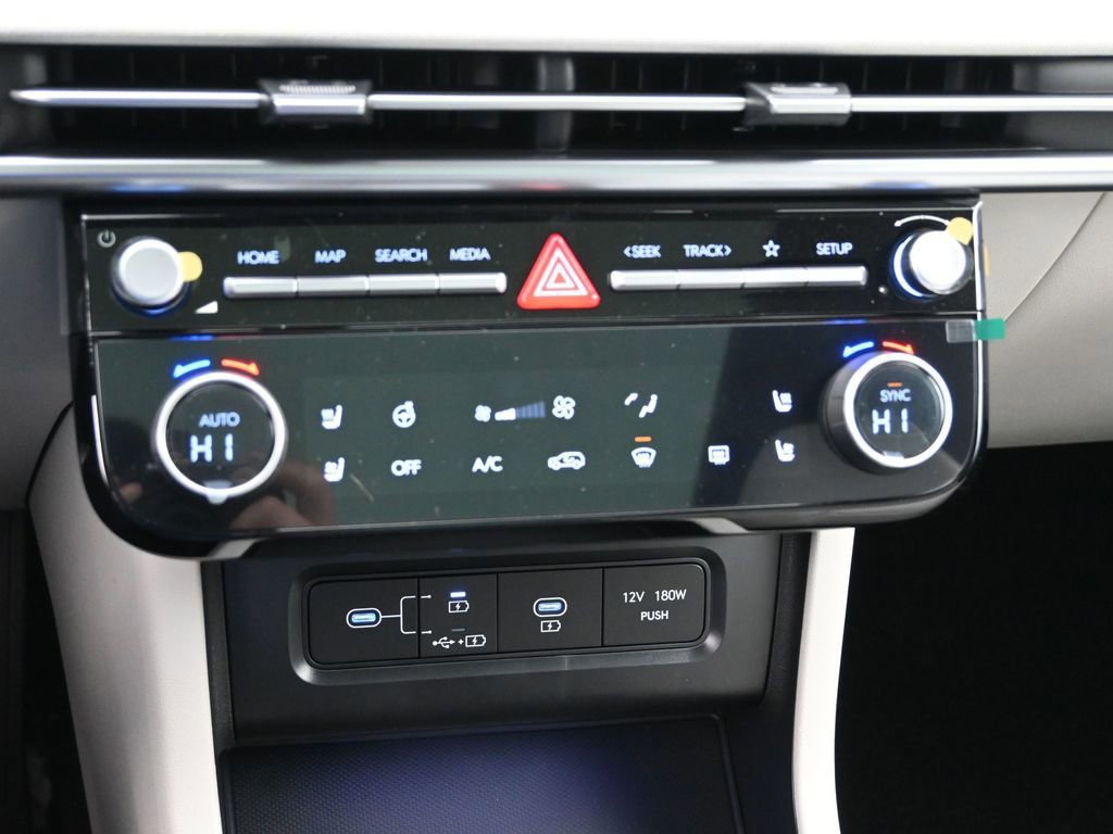 New 2026 Hyundai Tucson Limited image 18