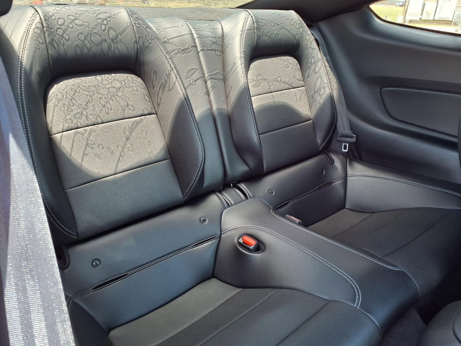 Used 2022 Ford Mustang GT Premium RWD image 21