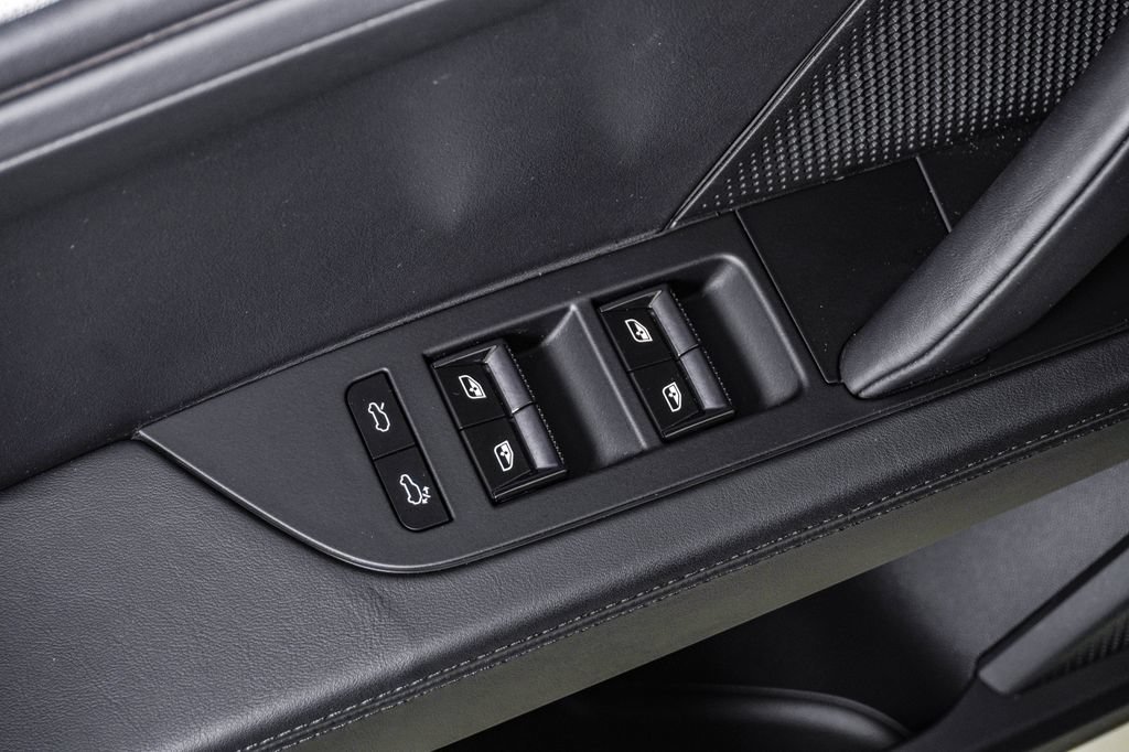 New 2026 Porsche Cayenne Electric AWD/4WD image 28