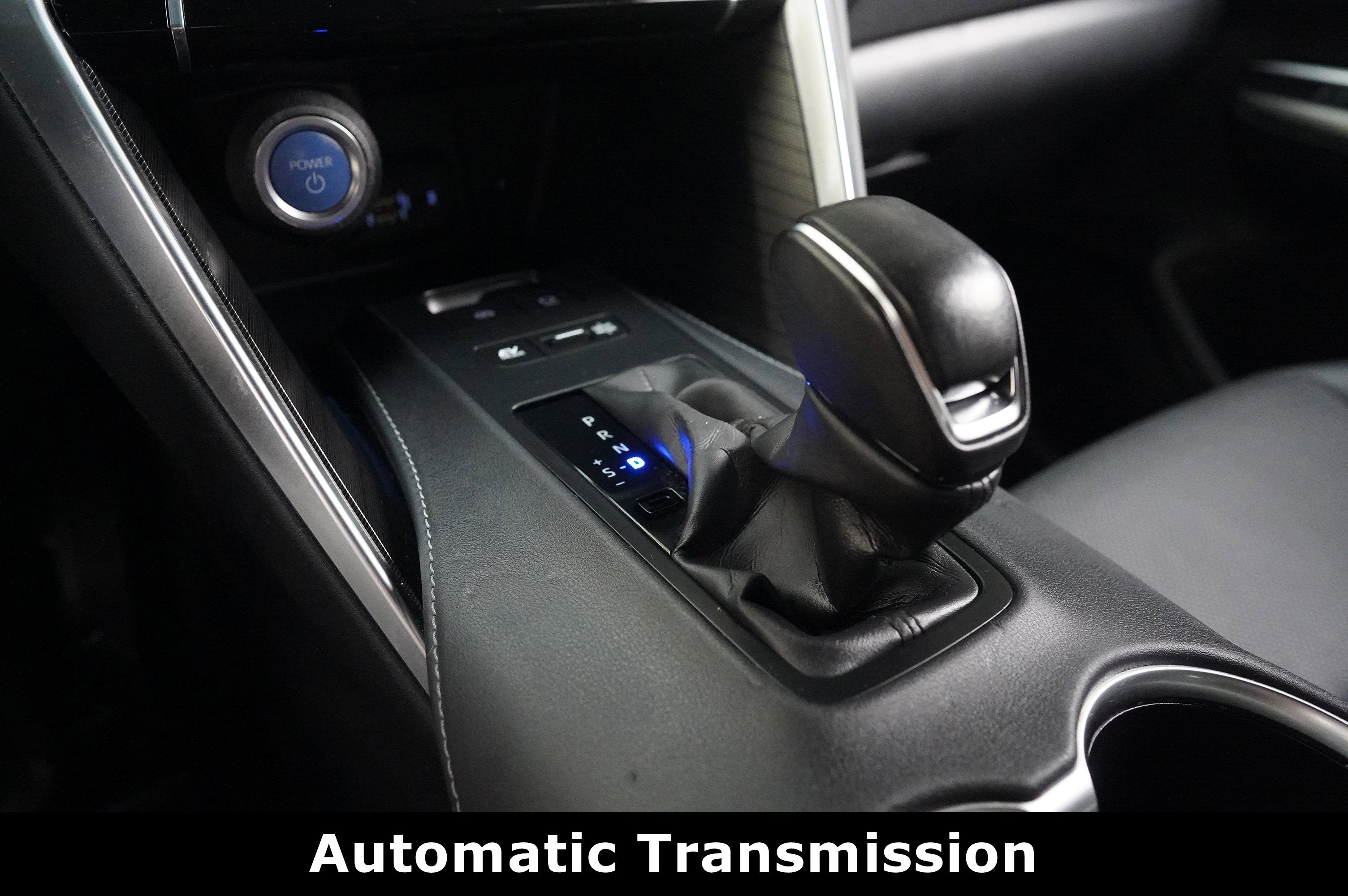 Used 2022 Toyota Venza Limited image 27