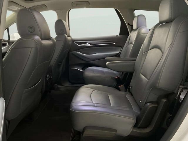 Used 2020 Buick Enclave Essence FWD image 33