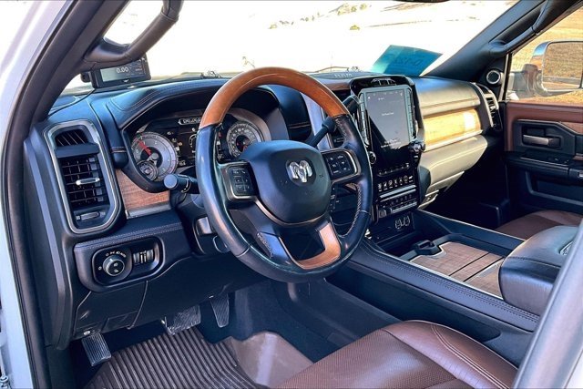 Used 2019 RAM 3500 Limited w/ Max Tow Package image 17