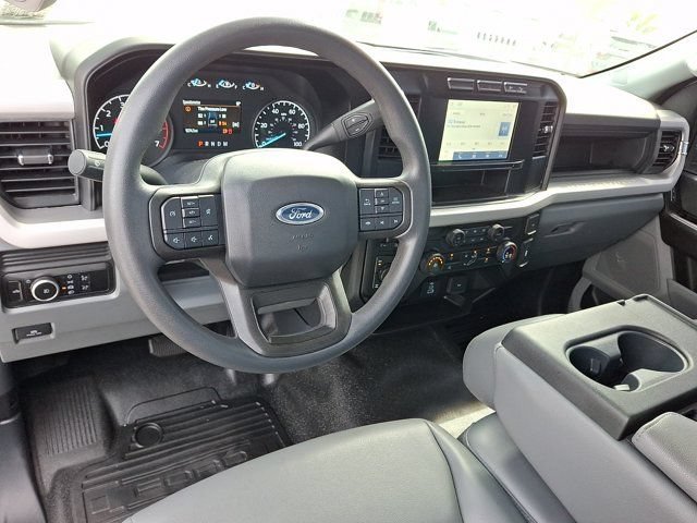 Used 2023 Ford F250 XL w/ FX4 Off-Road Package AWD/4WD image 13