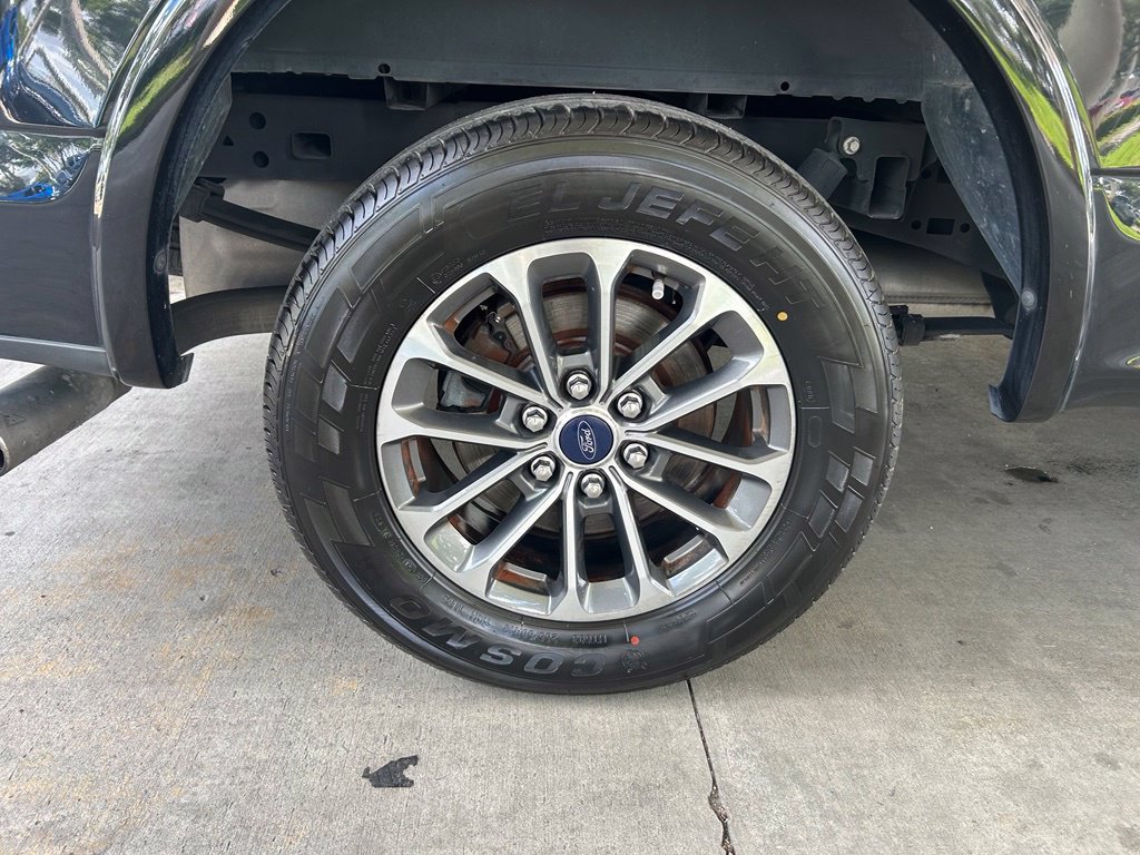 Used 2018 Ford F150 XLT w/ Equipment Group 302A Luxury RWD image 19