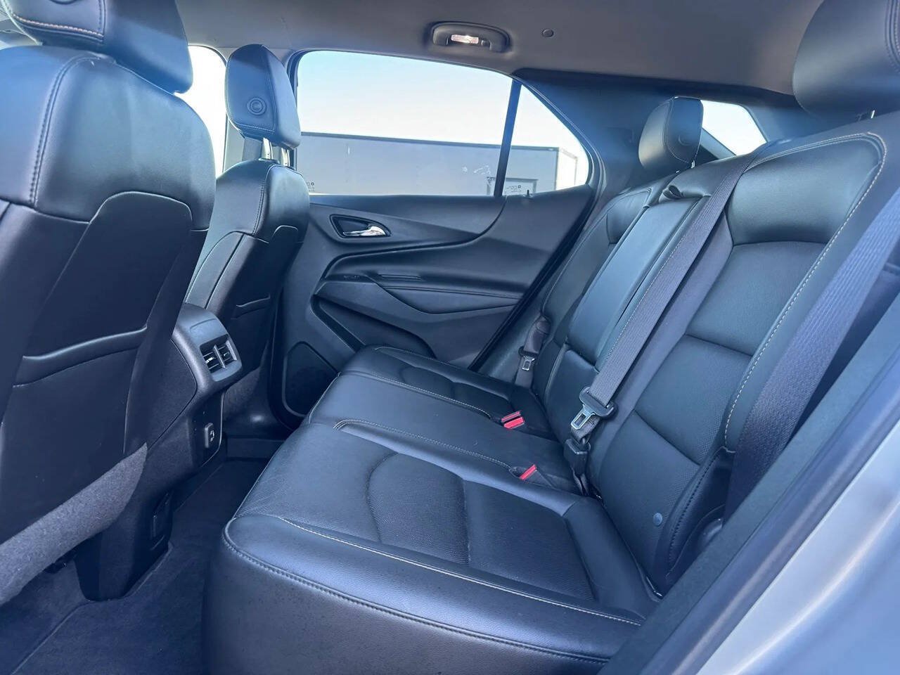 Used 2019 Chevrolet Equinox Premier AWD/4WD image 12