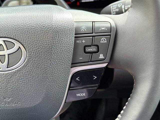 Used 2026 Toyota Camry XLE w/ Premium Plus Package FWD image 24