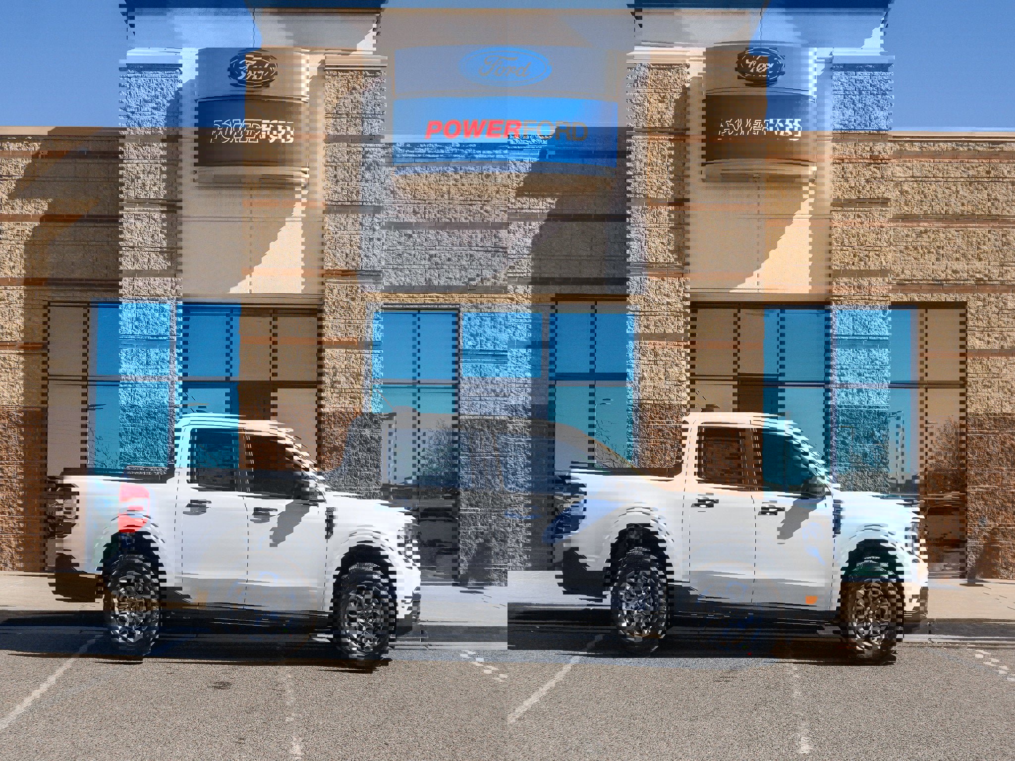 New 2026 Ford Maverick XLT image 5