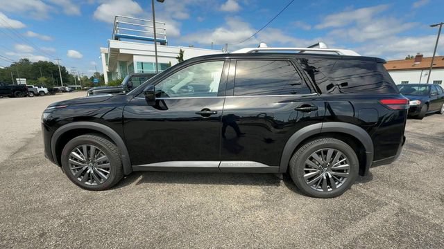 Used 2023 Nissan Pathfinder SL w/ SL Premium Package AWD/4WD image 5