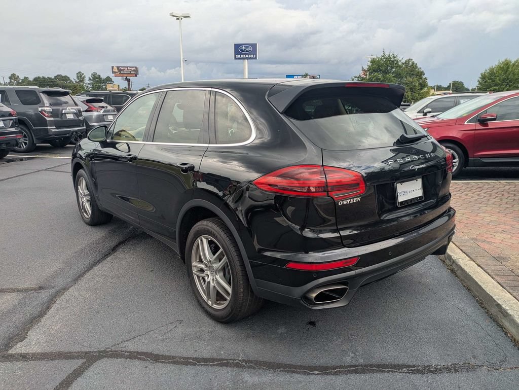Used 2016 Porsche Cayenne AWD/4WD image 8