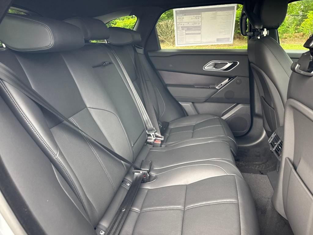 Used 2026 Land Rover Range Rover Velar Dynamic SE image 20