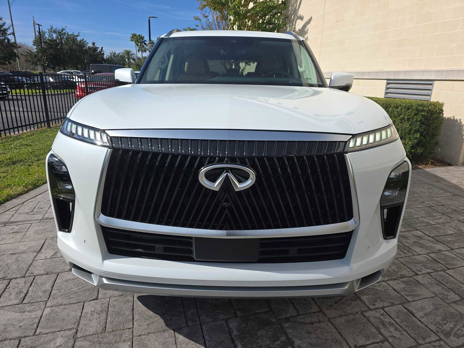 New 2026 INFINITI QX80 Luxe w/ Cargo Package image 2