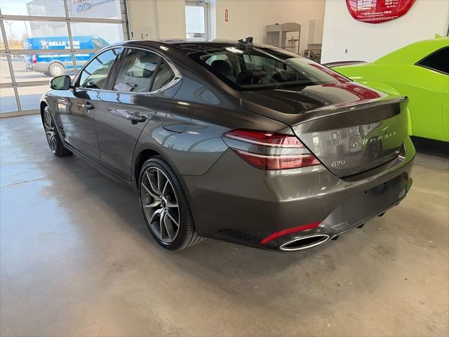 Used 2025 Genesis G70 2.5T image 6