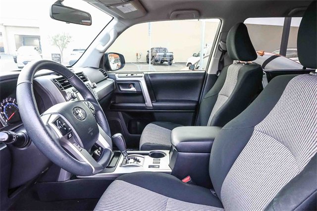 Used 2018 Toyota 4Runner SR5 image 19