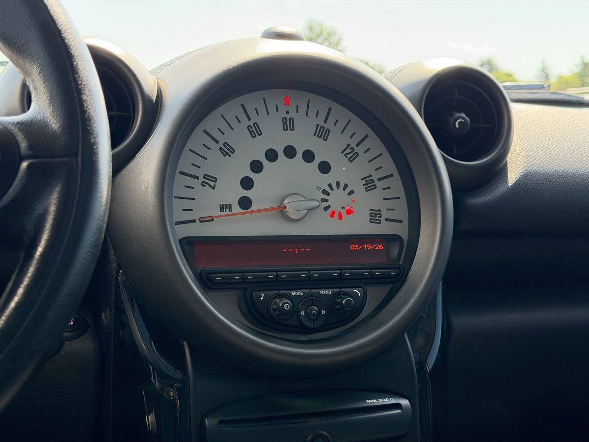Used 2012 MINI Cooper Countryman FWD image 24