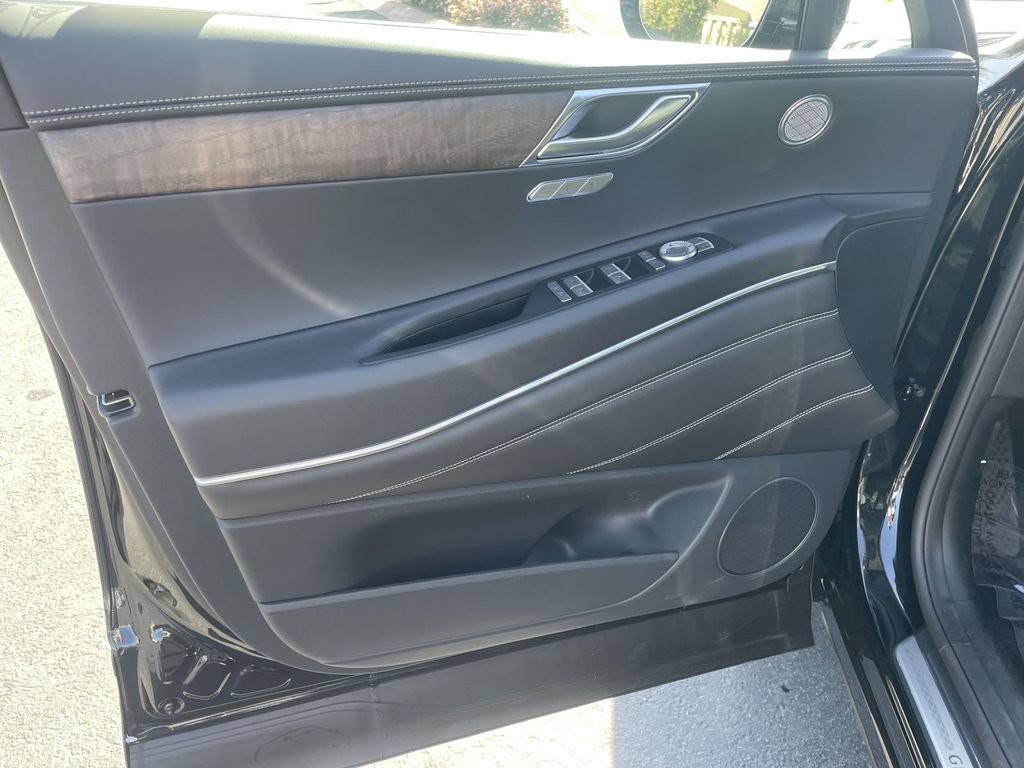 New 2026 Genesis GV80 2.5T Select AWD/4WD image 18