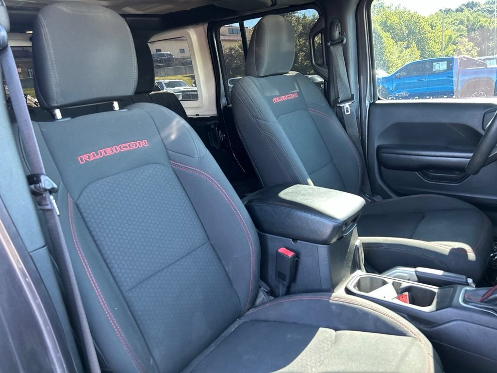 Used 2018 Jeep Wrangler Unlimited Rubicon AWD/4WD image 37
