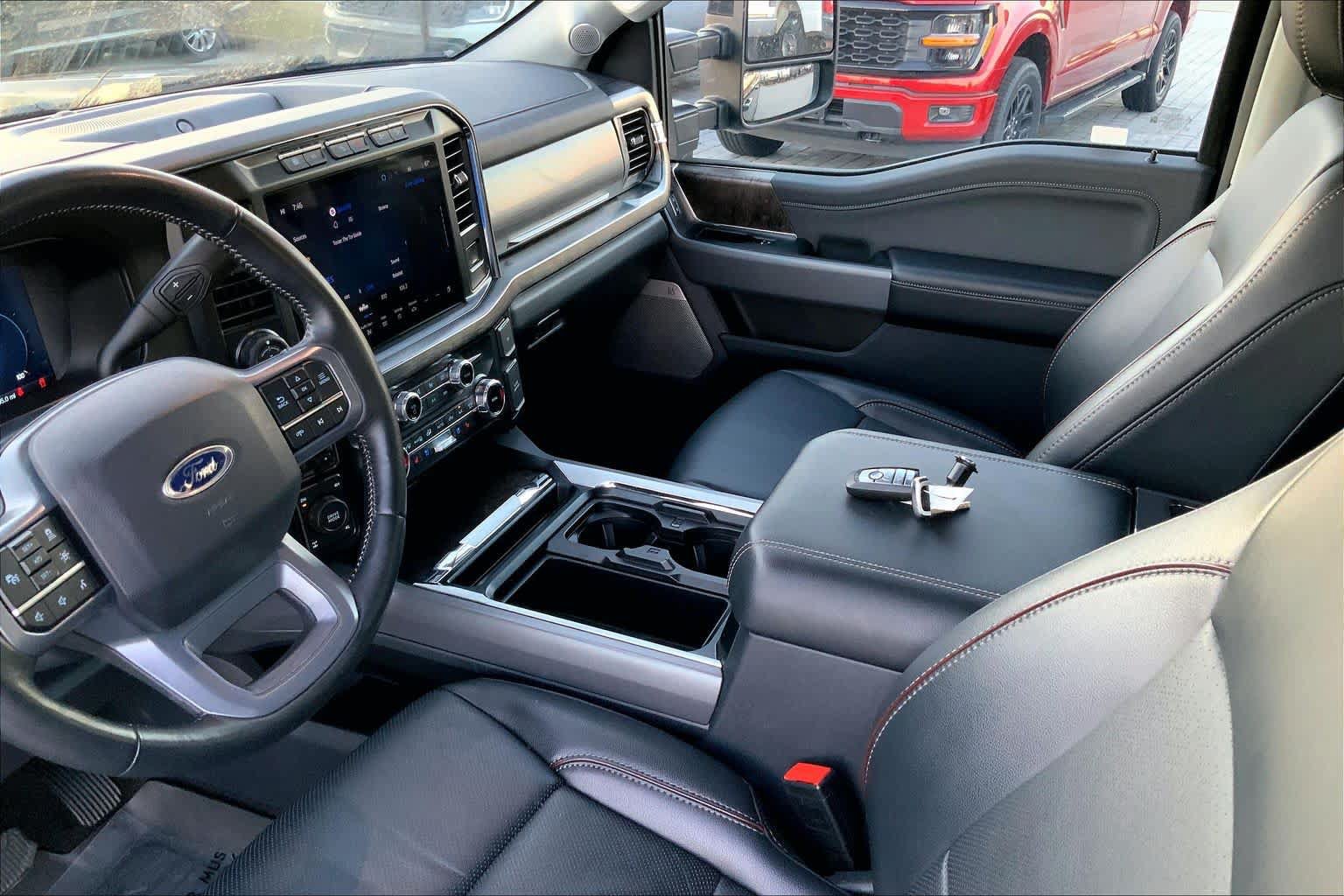 Used 2024 Ford F250 Lariat w/ Lariat Ultimate Package AWD/4WD image 16