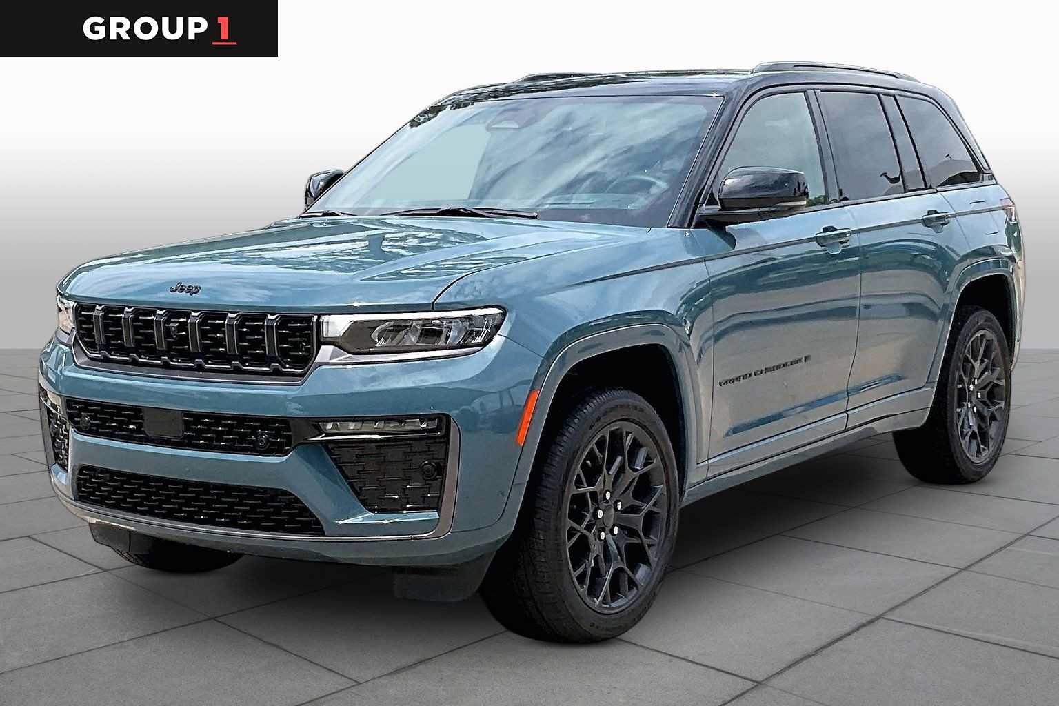New 2026 Jeep Grand Cherokee Summit AWD/4WD image 1