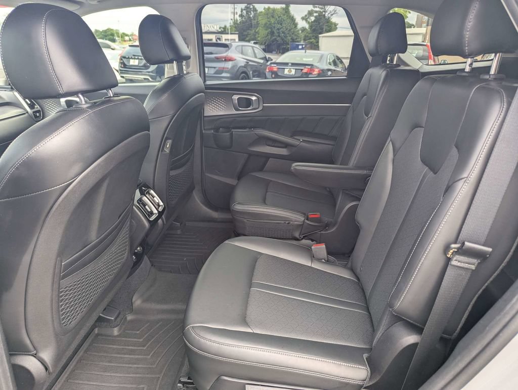 Used 2022 Kia Sorento SX AWD/4WD image 15