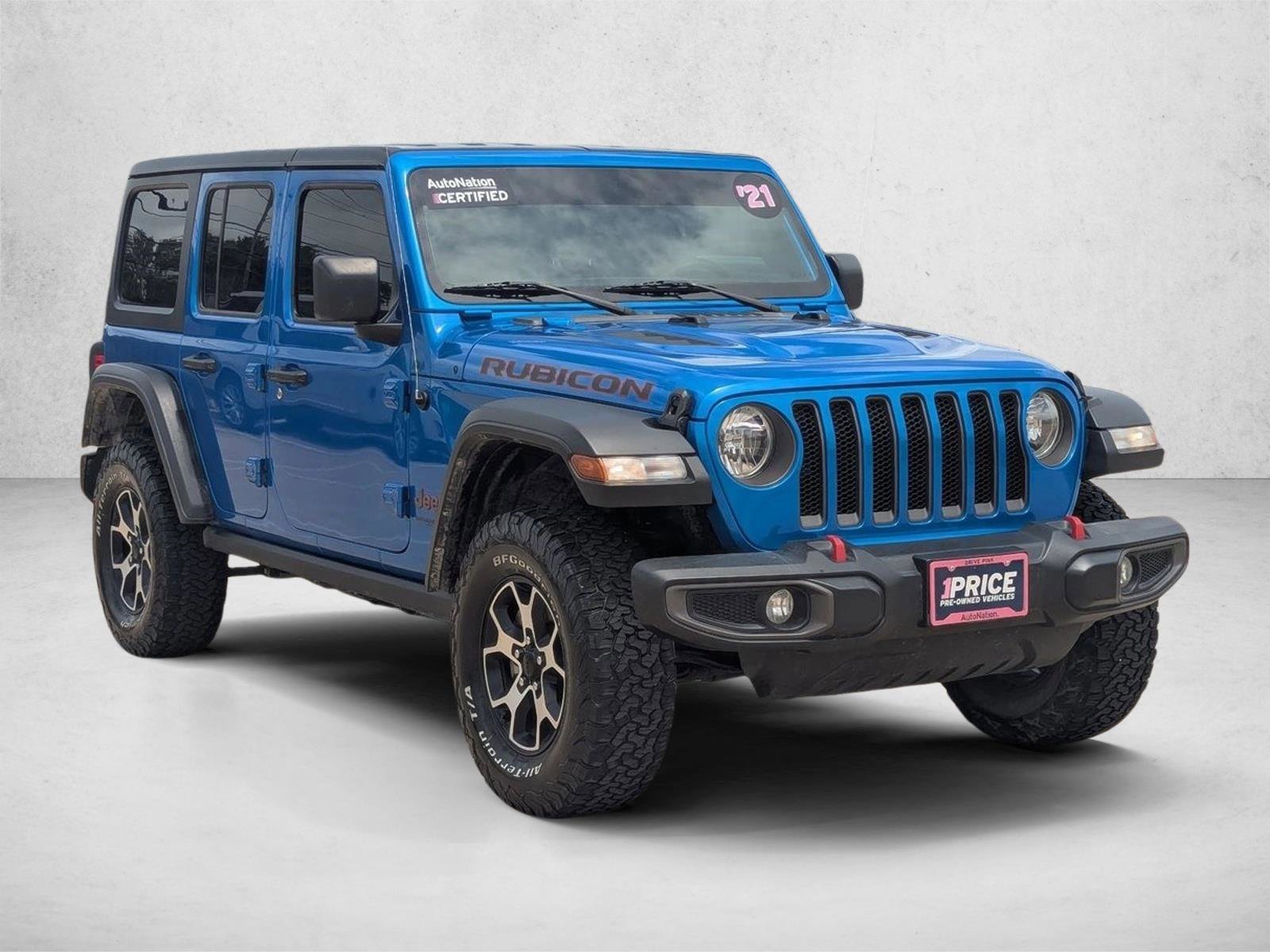 Used 2021 Jeep Wrangler Unlimited Rubicon w/ Cold Weather Group AWD/4WD video 3