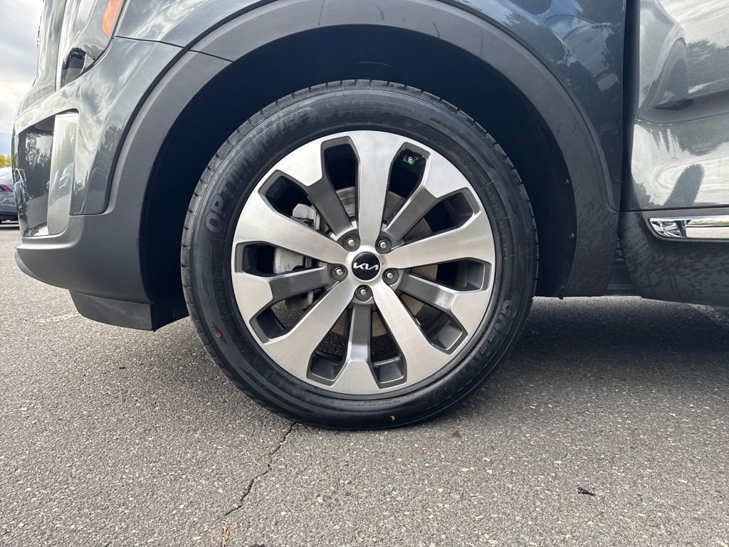 Used 2022 Kia Telluride EX w/ EX Premium Package image 27
