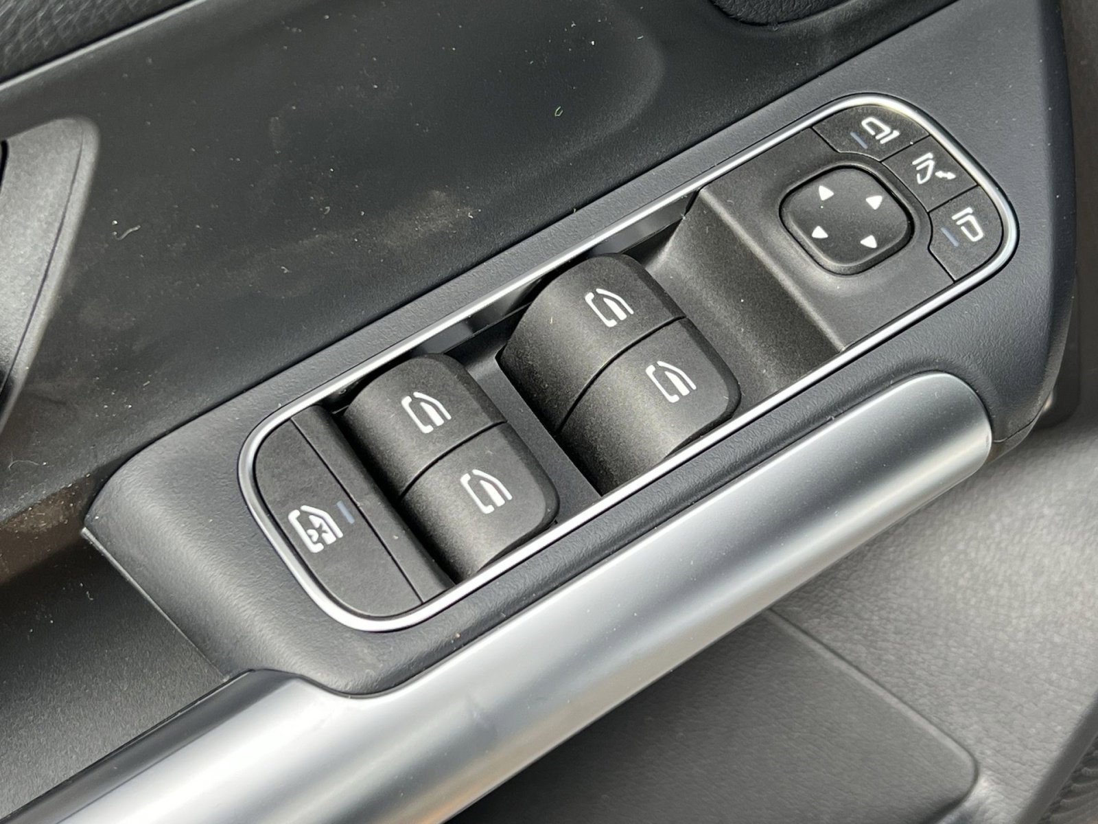 New 2026 Mercedes-Benz GLA 250 4MATIC image 13