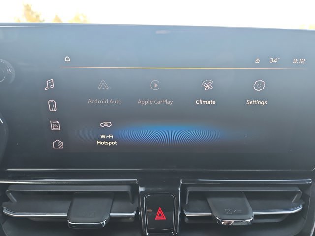 Used 2025 Chevrolet TrailBlazer RS w/ Convenience Package image 16