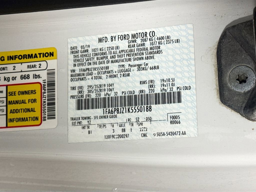 Used 2019 Ford Mustang Shelby GT350 w/ Technology Package image 39