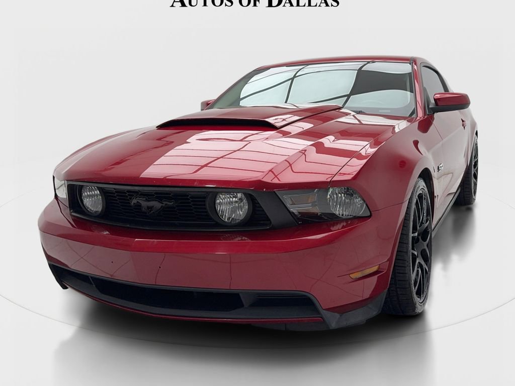 Used 2011 Ford Mustang GT Premium image 4