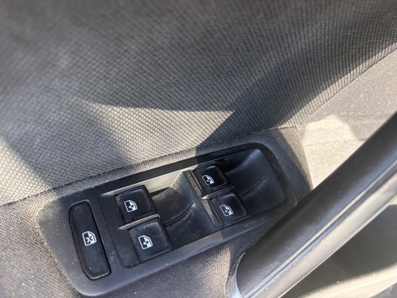 Used 2018 Volkswagen GTI S FWD image 19
