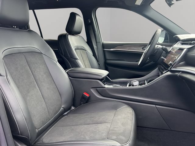 New 2026 Jeep Grand Cherokee L 4WD image 22