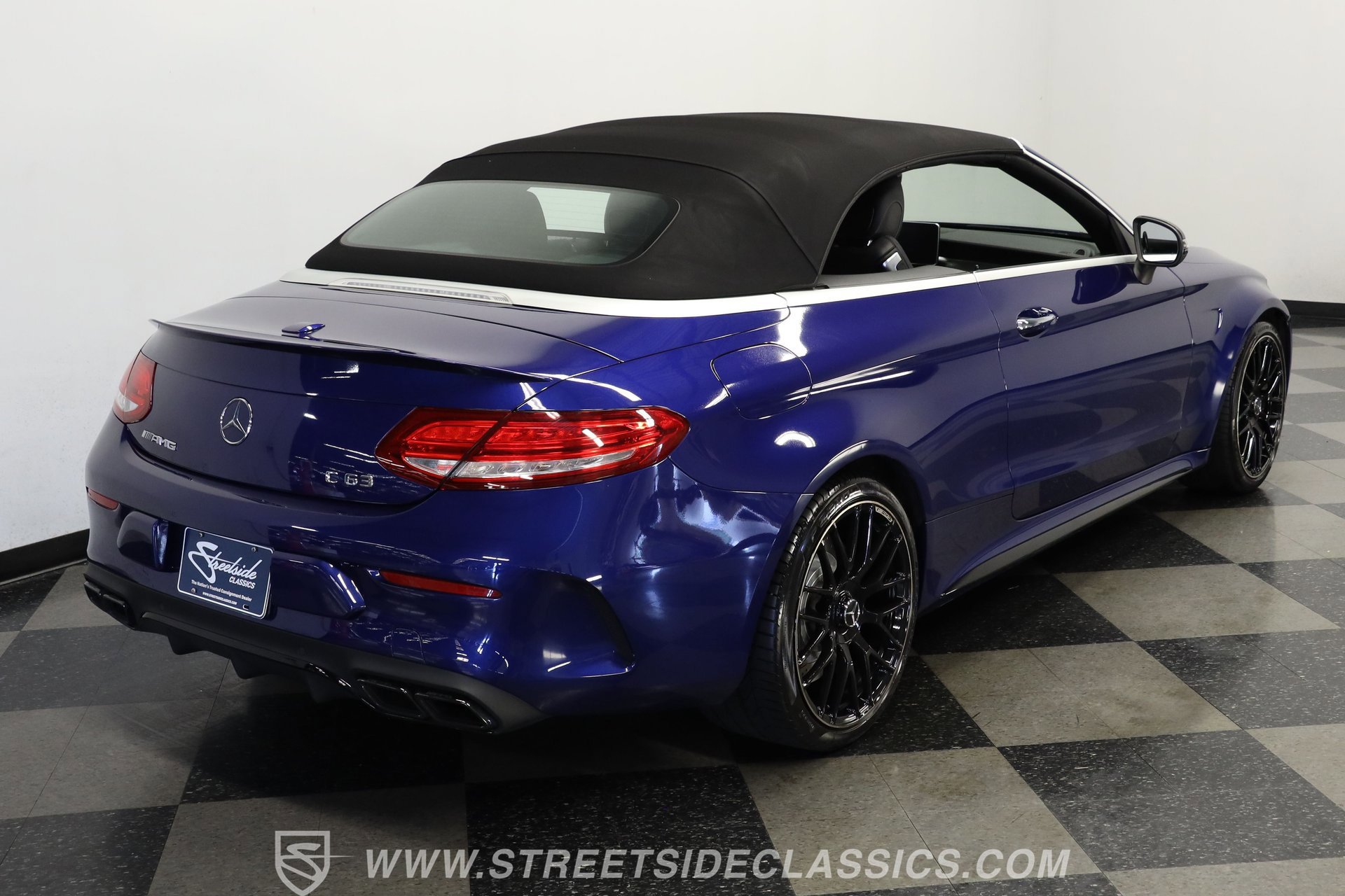 Used 2017 Mercedes-Benz C 63 AMG Cabriolet image 11