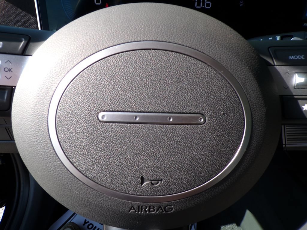 Used 2025 Hyundai Sonata SEL AWD/4WD image 29