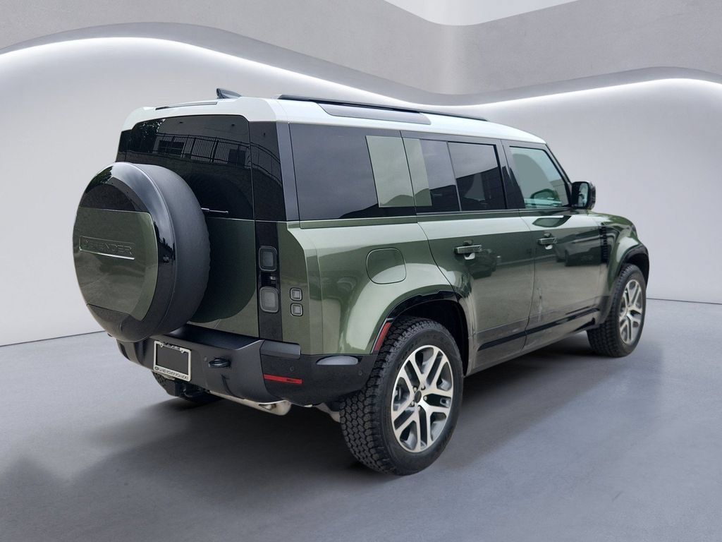 New 2026 Land Rover Defender 110 X-Dynamic SE AWD/4WD image 5